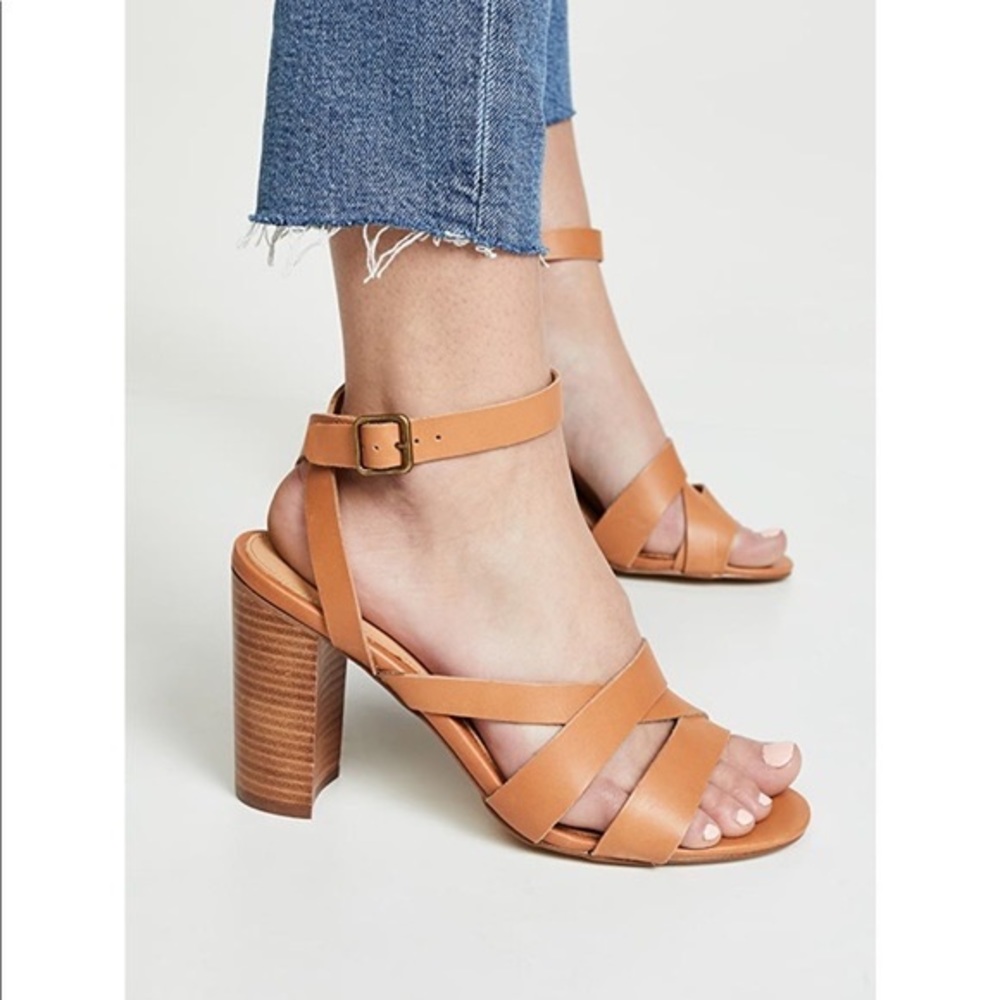 Soludos Emile Leather Block Heel Sandals in Tan
